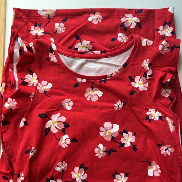 Old Navy Floral Print Maternity Dress - Picture 8 of 8